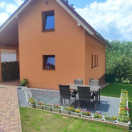 Domecek U Lesa Villa Humpolec Exterior photo